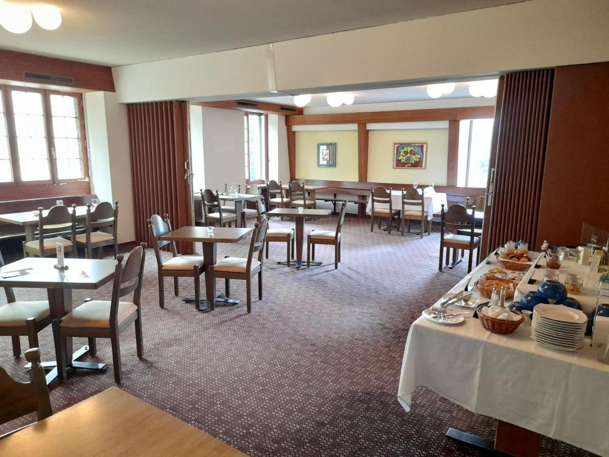 דורנאך Hotel-Restaurant Jura מראה חיצוני תמונה