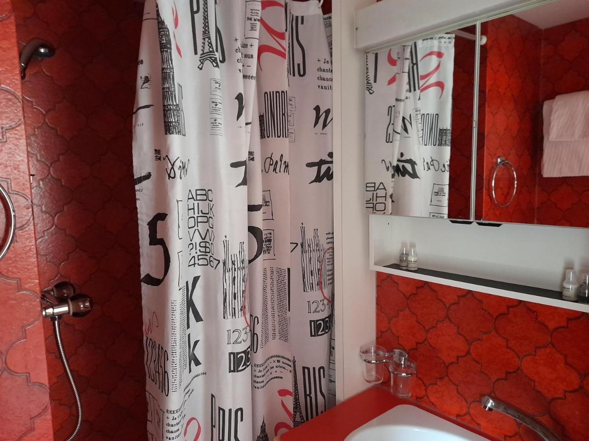 דורנאך Hotel-Restaurant Jura מראה חיצוני תמונה